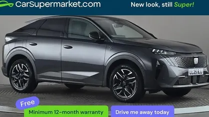 Usado Peugeot 3008 GTi 136 HP (100 kW) 2025 Cinzento SUV