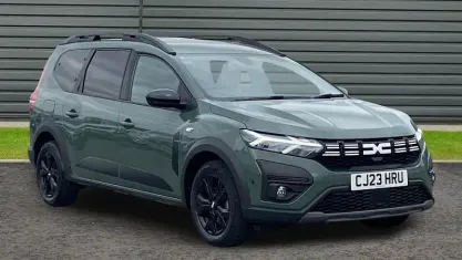 Used Dacia Jogger Extreme 110 HP (80 kW) 2023 Green MPV