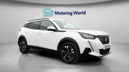 Used Peugeot 2008 Allure Premium 101 HP (74 kW) 2021 White SUV
