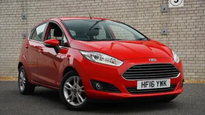 Used Ford Fiesta Zetec 101 HP (74 kW) 2017 Hatchback