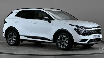 Used Kia Sportage GT-Line 230 HP (169 kW) 2023 White SUV