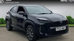 Used 2025 Toyota Yaris Hybrid Design Estate | £19,790 (Super price)