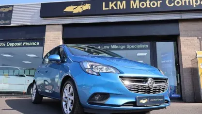 Used Vauxhall Corsa 75 HP (55 kW) 2017 Blue Hatchback