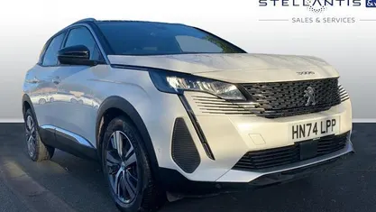 White Used 2023 Peugeot 3008 Allure Estate | £20,017 (Fair price)