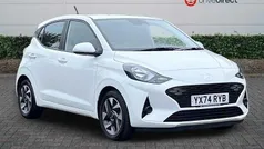 White Used 2024 Hyundai i10 Advanced Hatchback | £13,373 (Fair price)