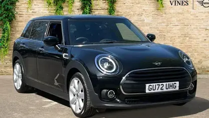 Used Mini Cooper Clubman Exclusive 136 HP (100 kW) 2022 Black Estate