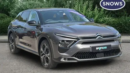 Gebraucht Citroën C5 X Shine 224 PS (164 kW) 2023 Grau Kombi