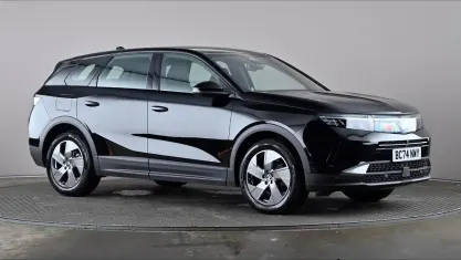 Used Vauxhall Grandland X Design Edition 136 HP (100 kW) 2025 Black SUV