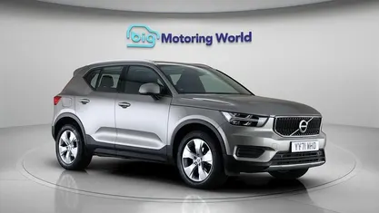 Used Volvo XC40 Momentum 163 HP (119 kW) 2021 Grey SUV