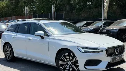 Used Volvo V60 Inscription 303 HP (222 kW) 2021 White Estate