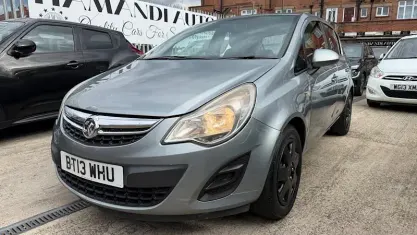 Used Vauxhall Corsa 86 HP (63 kW) 2013 Silver Hatchback