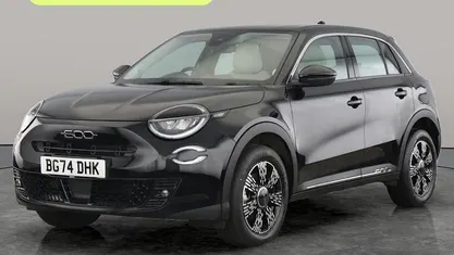 Used Fiat 600 101 HP (74 kW) 2025 SUV