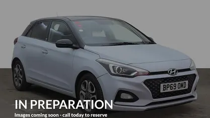 Blue Used 2019 Hyundai i20 Hatchback | £10,945 (Fair price)