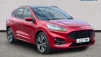 Used Ford Kuga ST-Line X 150 HP (110 kW) 2023 Red SUV