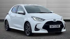 White Used 2023 Toyota Yaris Hybrid Design Hatchback | £18,500 (Fair price)