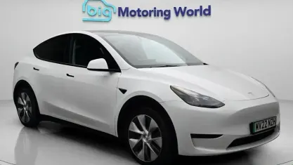 Used Tesla Model Y Long Range AWD 378 kW (514 HP) 2022 White SUV