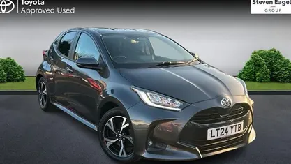 Used Toyota Yaris Hybrid Design 116 HP (85 kW) 2026 Hatchback