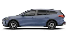 Used 2023 Ford Focus ST-Line Estate | £18,000 (Fair price)