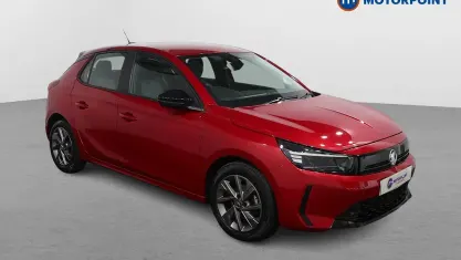 Begagnad Vauxhall Corsa Design Edition 75 HK (55 kW) 2023 Röd Halvkombi