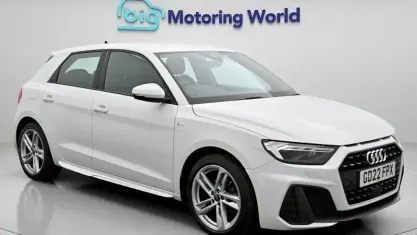 Used Audi A1 Sportback S-Line 110 HP (80 kW) 2022 White Hatchback