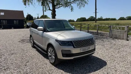 Used Land Rover Range Rover Vogue SE 275 HP (202 kW) 2019 Silver SUV