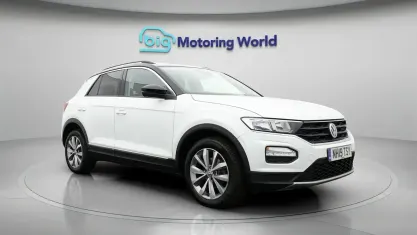 Used VW T-Roc Design 116 HP (85 kW) 2019 White SUV