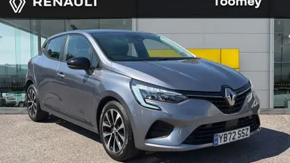 Used Renault Clio Evolution 90 HP (66 kW) 2023 Grey Hatchback