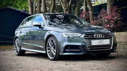 Used Audi S3 Sportback Comfort 310 HP (228 kW) 2018 Grey Hatchback