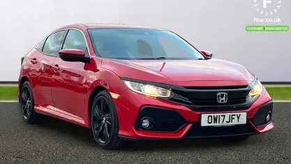 Begagnad Honda Civic SR 129 HK (94 kW) 2017 Röd Halvkombi