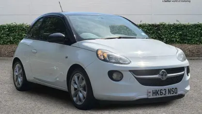 Used Vauxhall Adam Jam 101 HP (74 kW) 2014 White Hatchback