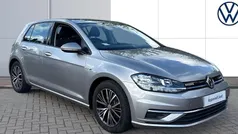 Used 2019 VW Golf VII SE Hatchback | £16,300 (Fair price)