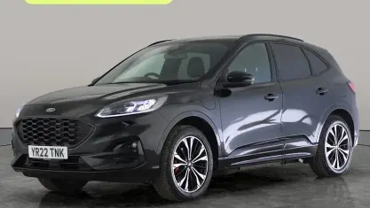 Usado Ford Kuga ST-Line X 224 HP (164 kW) 2022 Preto SUV