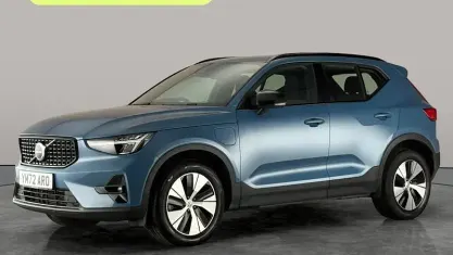 Used Volvo XC40 Plus 211 HP (155 kW) 2022 Blue SUV