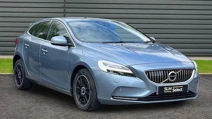 Used Volvo V40 Inscription 150 HP (110 kW) 2019 Hatchback