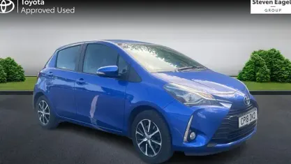 Begagnad Toyota Yaris 111 HK (81 kW) 2019 Halvkombi