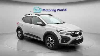 Used Dacia Sandero Journey 91 HP (66 kW) 2022 Grey Hatchback