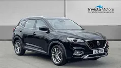 Black Used 2022 MG HS Excite SUV | £15,900 (Fair price)