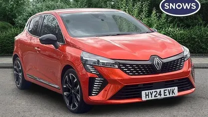 Used Renault Clio V Techno 143 HP (105 kW) 2024 Orange Hatchback