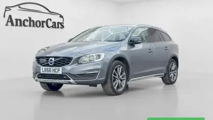 Used Volvo V60 CC 190 HP (139 kW) 2016 Grey Estate