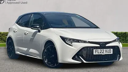Used Toyota Corolla Sport 184 HP (135 kW) 2022 White Hatchback
