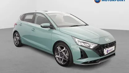 Used Hyundai i20 Ultimate 101 HP (74 kW) 2025 Green Hatchback
