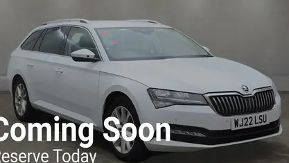 Used Skoda Superb SE Technology 150 HP (110 kW) 2022 White Estate
