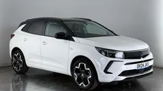 White Used 2024 Vauxhall Grandland X Ultimate SUV | £21,750 (Fair price)