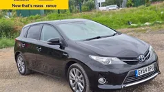 Used 2013 Toyota Auris Hybrid Hatchback | £10,380 (Fair price)