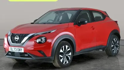 Used Nissan Juke Acenta 117 HP (86 kW) 2023 Red SUV