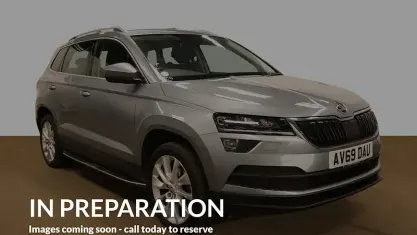 Begagnad Skoda Karoq SE L 150 HK (110 kW) 2021 SUV