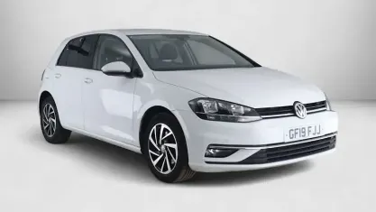 Used VW Golf VII Match 116 HP (85 kW) 2019 White Hatchback