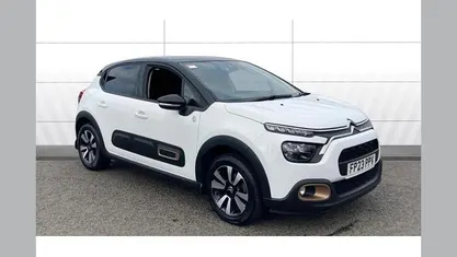 Used Citroën C3 PureTech 83 HP (61 kW) 2023 White Hatchback