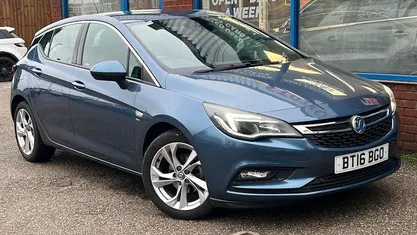 Used Vauxhall Astra SRi 101 HP (74 kW) 2018 Hatchback