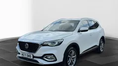 White Used 2022 MG HS Exclusive SUV | £14,795 (Fair price)